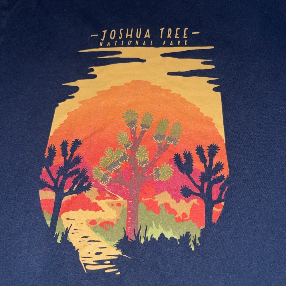 Wild Tribute Joshua Tree Graphic T-shirt Dark Blue  Women's S National Parks